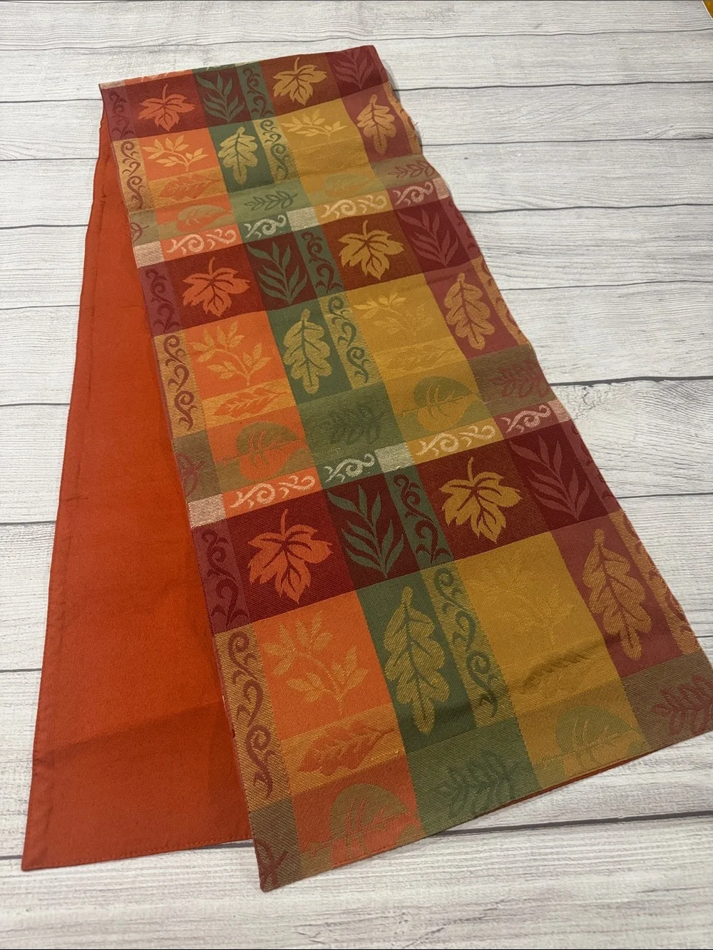 Autumn Leaf Pattern Table Runner in Red, Orange, Gold & Green